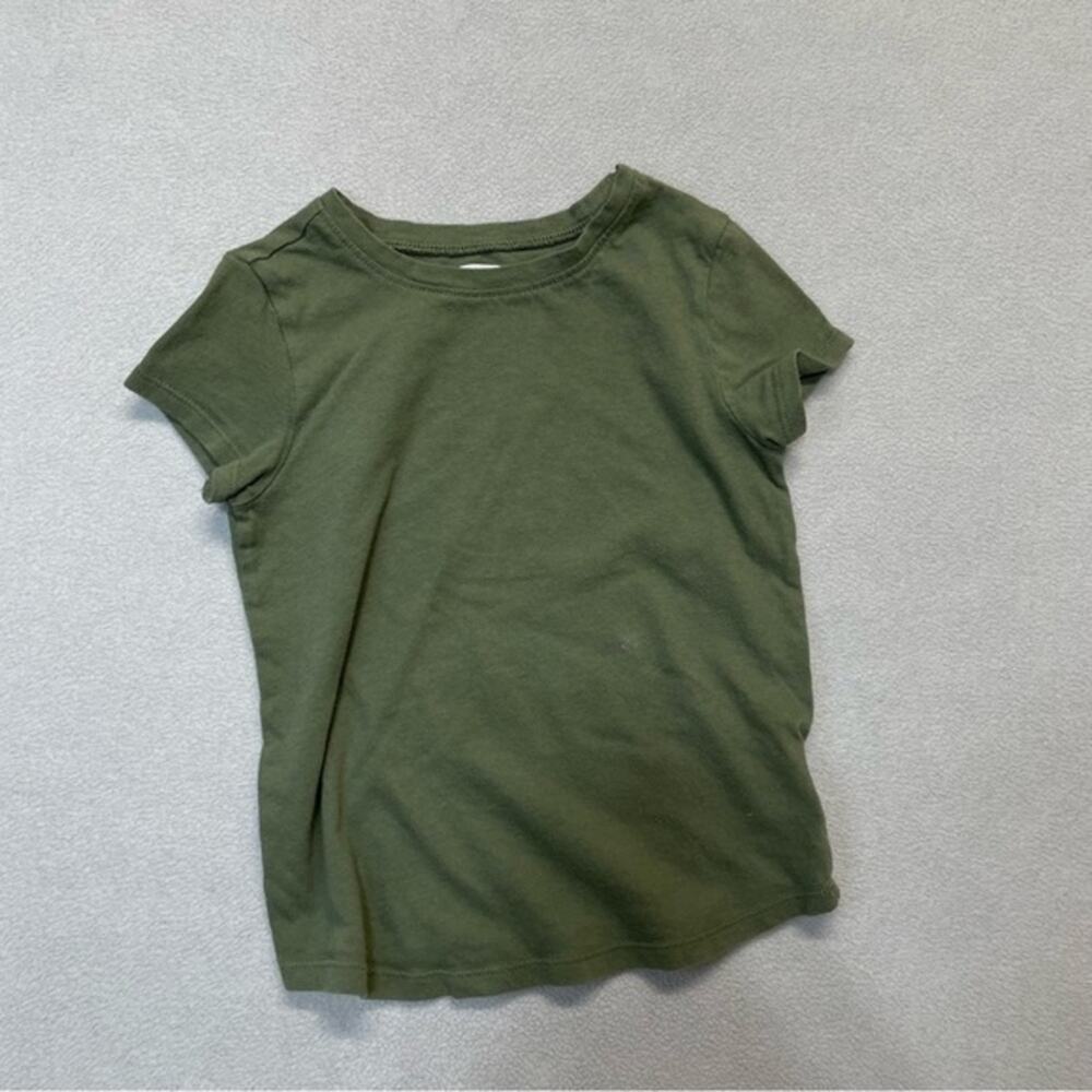 Old Navy Olive Green Short Sleeve T-shirt Top Girl’s Size 4T casual summer - Picture 7 of 7